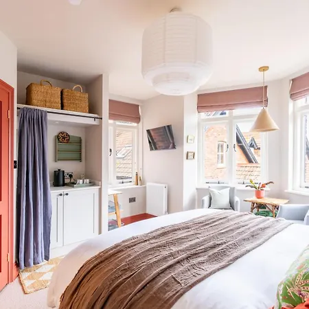 The Willows Boutique Aparthotel *